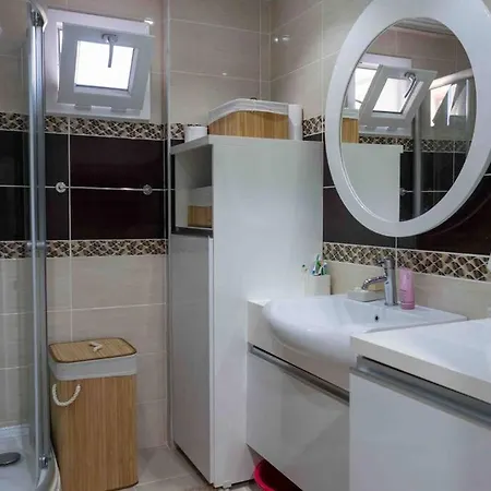 Kurt Safir Euro Apartment *