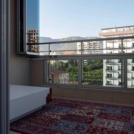 شقة Kurt Safir Euro *